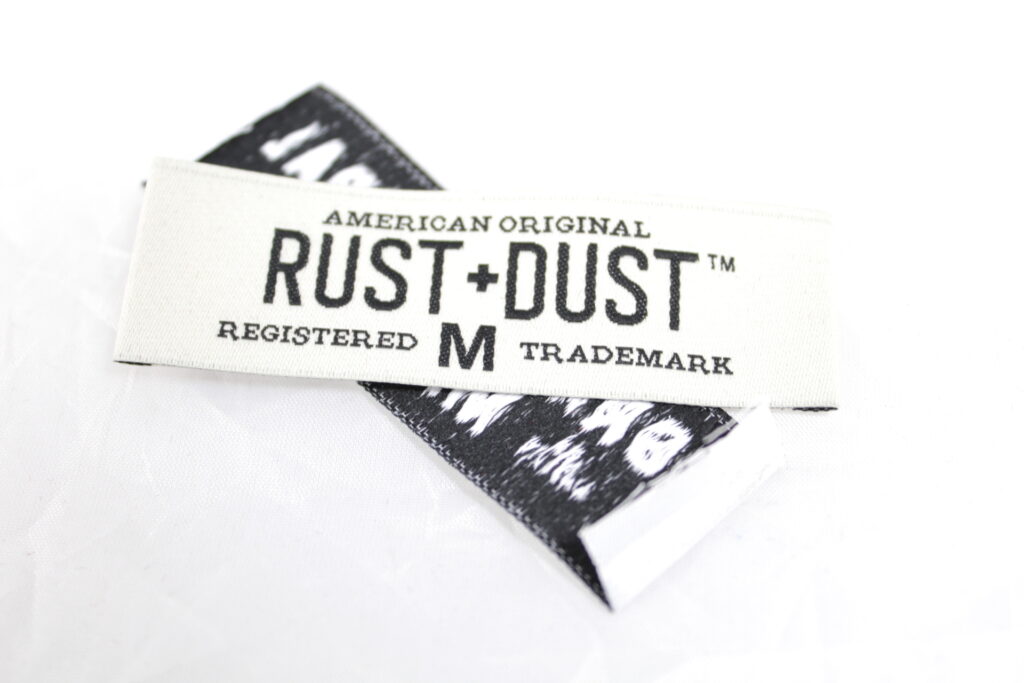 Rust + Dust white woven label