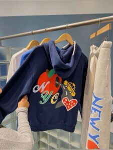 Custom Apparel: The Ultimate Guide