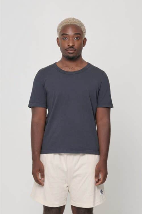 Everybody World - Tailored Trash Tee