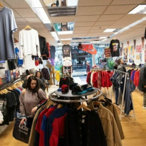 Custom Event Apparel Printing: How Bulk Orders Elevate Your Brand Presence