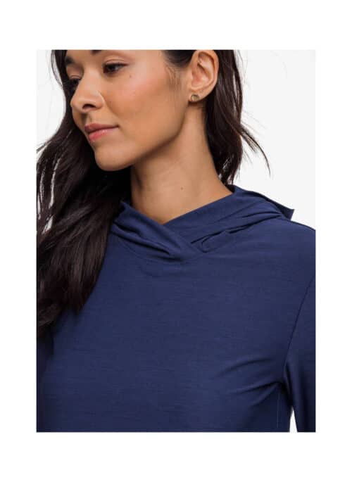 Southern Tide Womens Linley Brrr-illiant Performance Hoodie