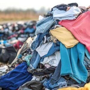 Navigating Emissions in the Apparel Industry: Sustainable Solutions