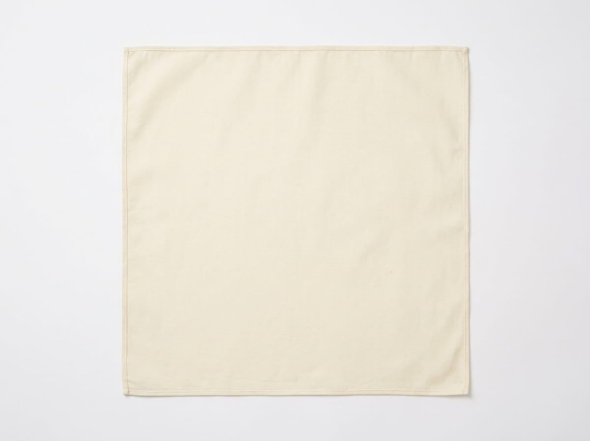 Bandana anatomy features