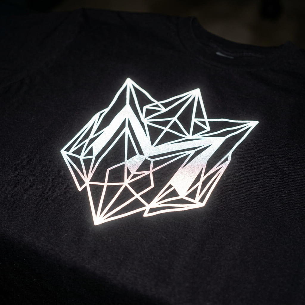 3M reflective print glowing bright under light
